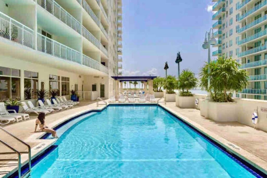 Spacious 1Bedroom Unit Brickell-Free Parking Miami Luaran gambar