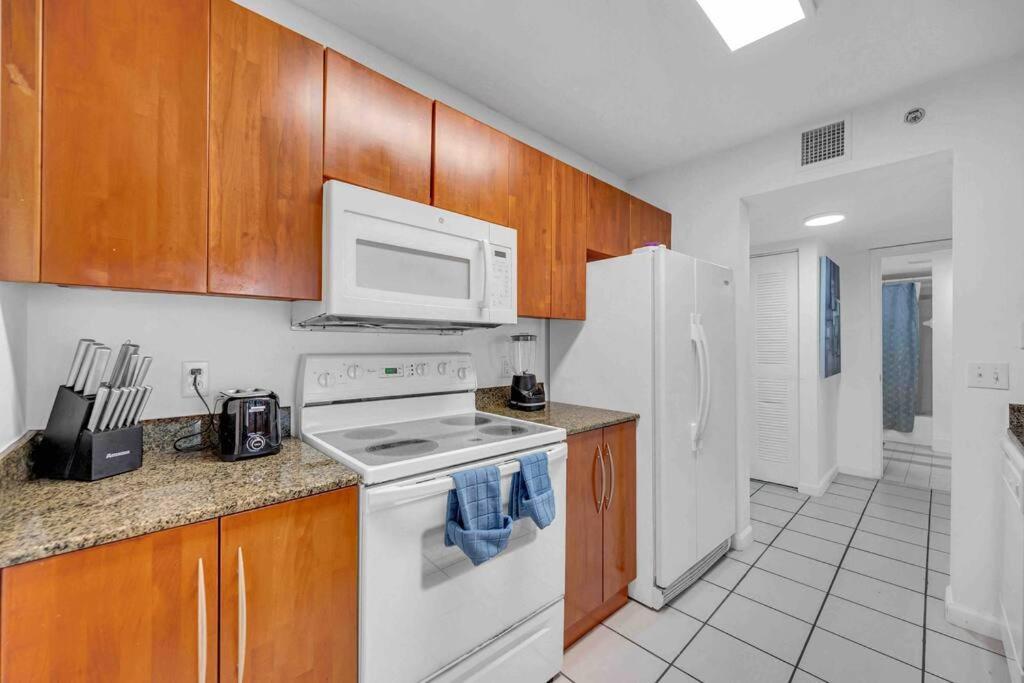 Spacious 1Bedroom Unit Brickell-Free Parking Miami Luaran gambar