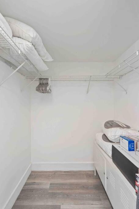 Spacious 1Bedroom Unit Brickell-Free Parking Miami Luaran gambar