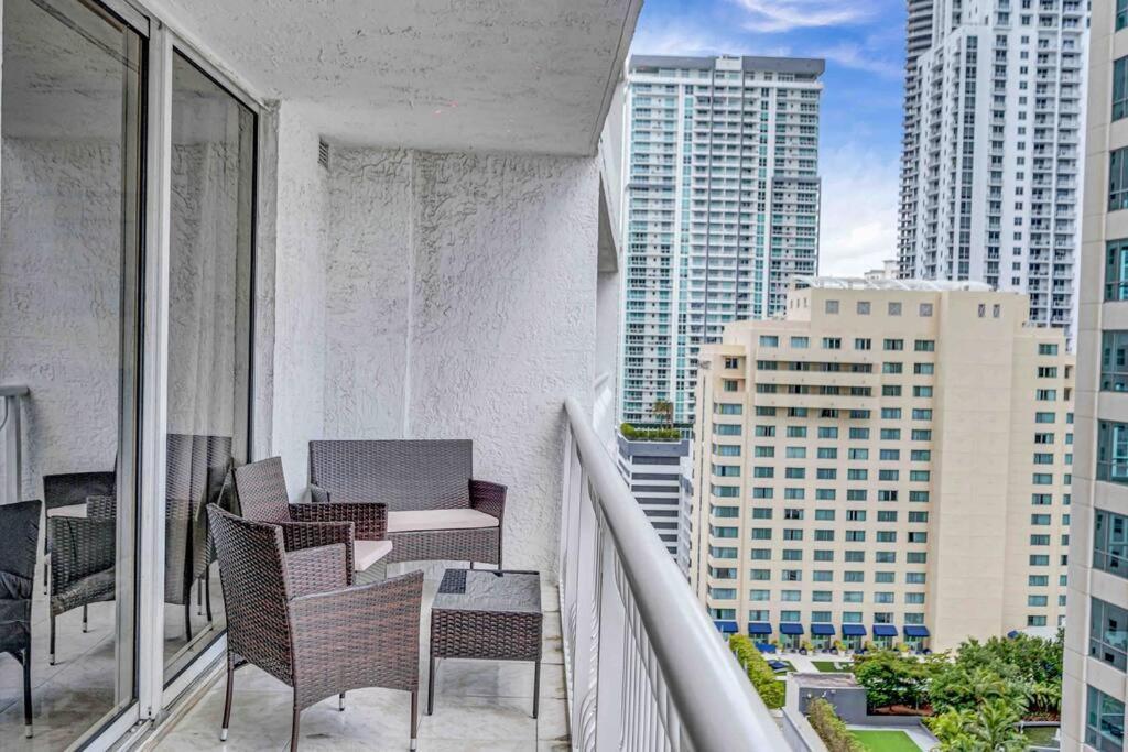 Spacious 1Bedroom Unit Brickell-Free Parking Miami Luaran gambar