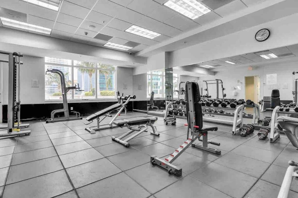 Spacious 1Bedroom Unit Brickell-Free Parking Miami Luaran gambar